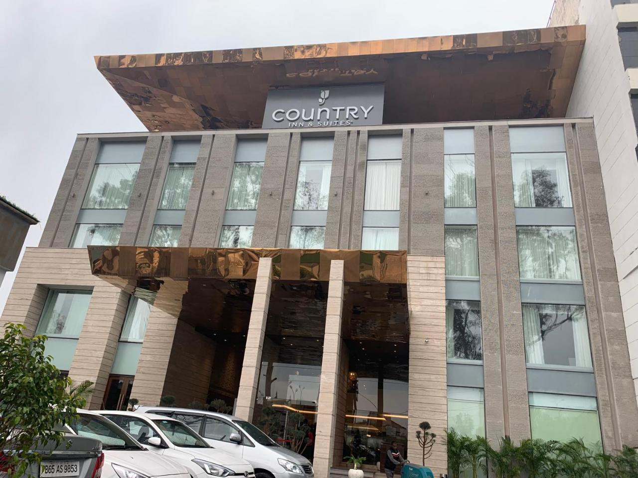 Country Inn & Suites By Radisson Chandigarh Zirakpur Ngoại thất bức ảnh